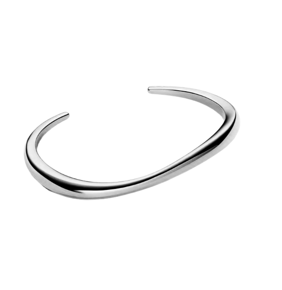 Crafted in 18-carat white gold, this cuff bracelet weighs 20 grams, with a smooth polished finish and an adjustable open-end design.