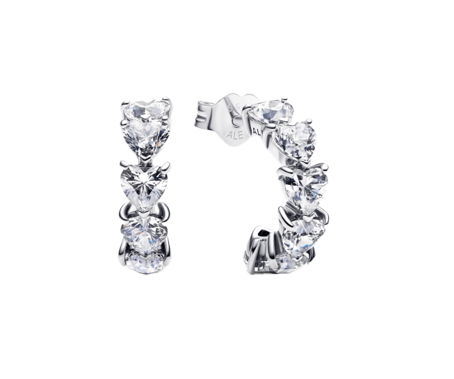 This bangle is crafted in 18-carat white gold, polished to a mirror-like finish, and weighs 14 grams with a circumference of 16 cm.