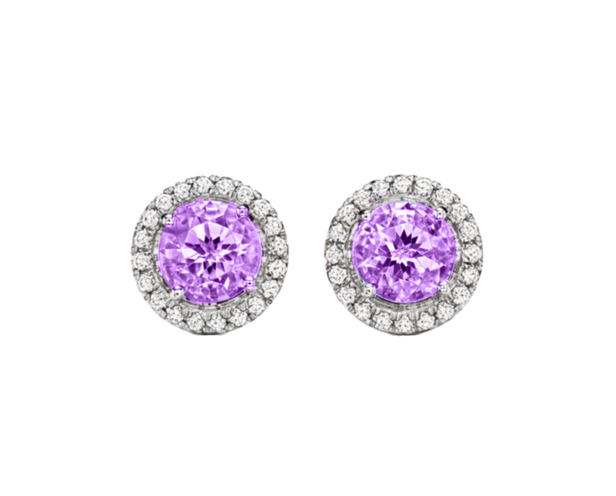 A 0.75-carat round-cut Amethyst set in a double halo of 0.50-carat pavé diamonds. Crafted in 18K white gold with additional pavé diamonds on the band, bringing the total carat weight to 1.25.