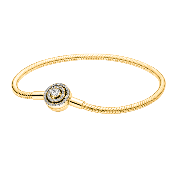 This 18-carat yellow gold bracelet includes a round halo centerpiece with 20 diamonds weighing 0.02 carats each, for a total of 0.40 carats.